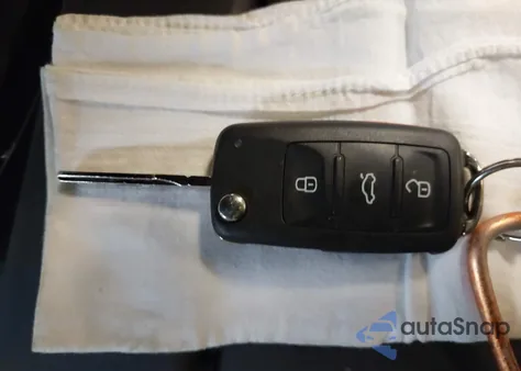 2016 Volkswagen Jetta 1.8T Sel из США, поврежденный, VIN 3VWL07AJ5GM367588